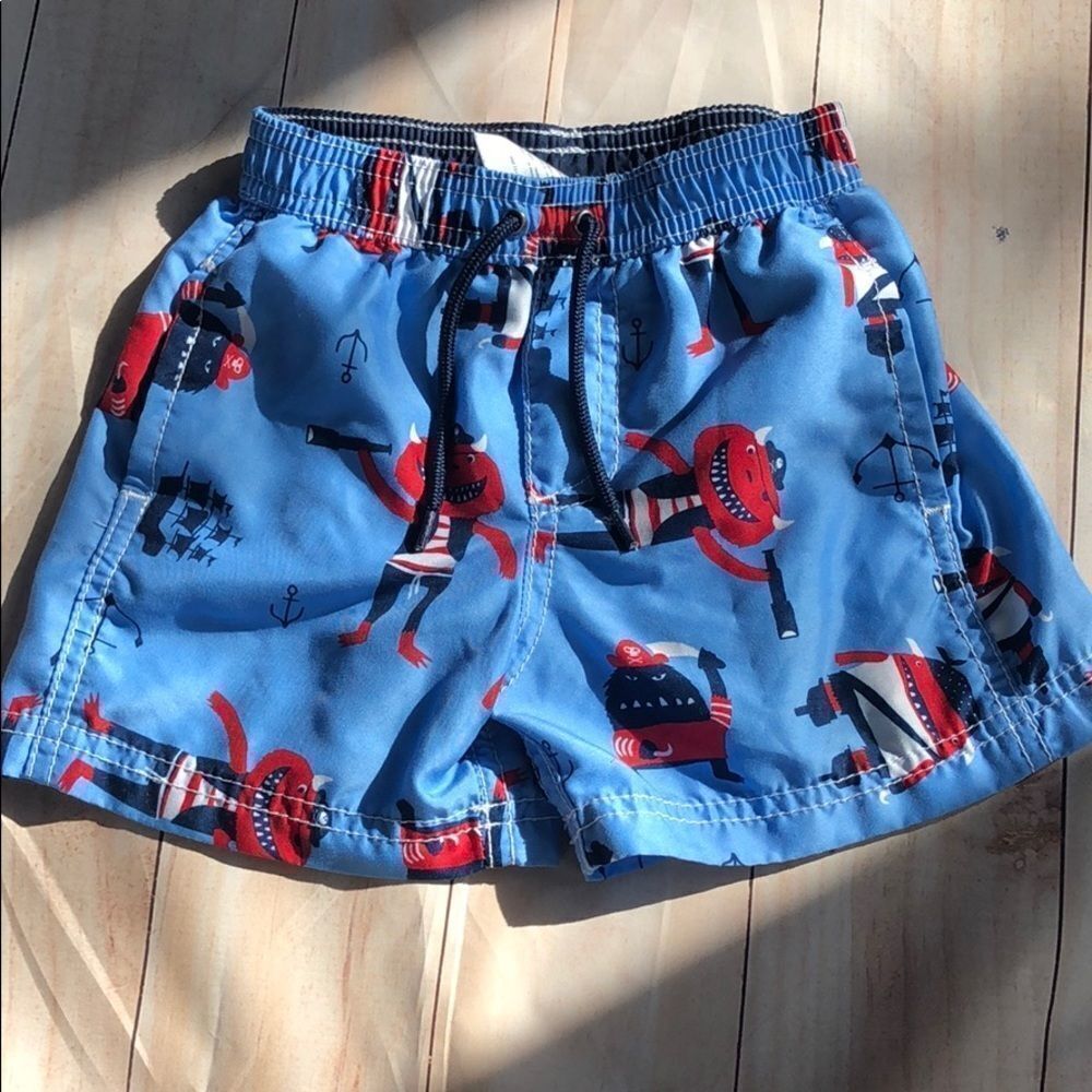 🍭6/$30 Carter’s pirate monster swim trunks 18-24